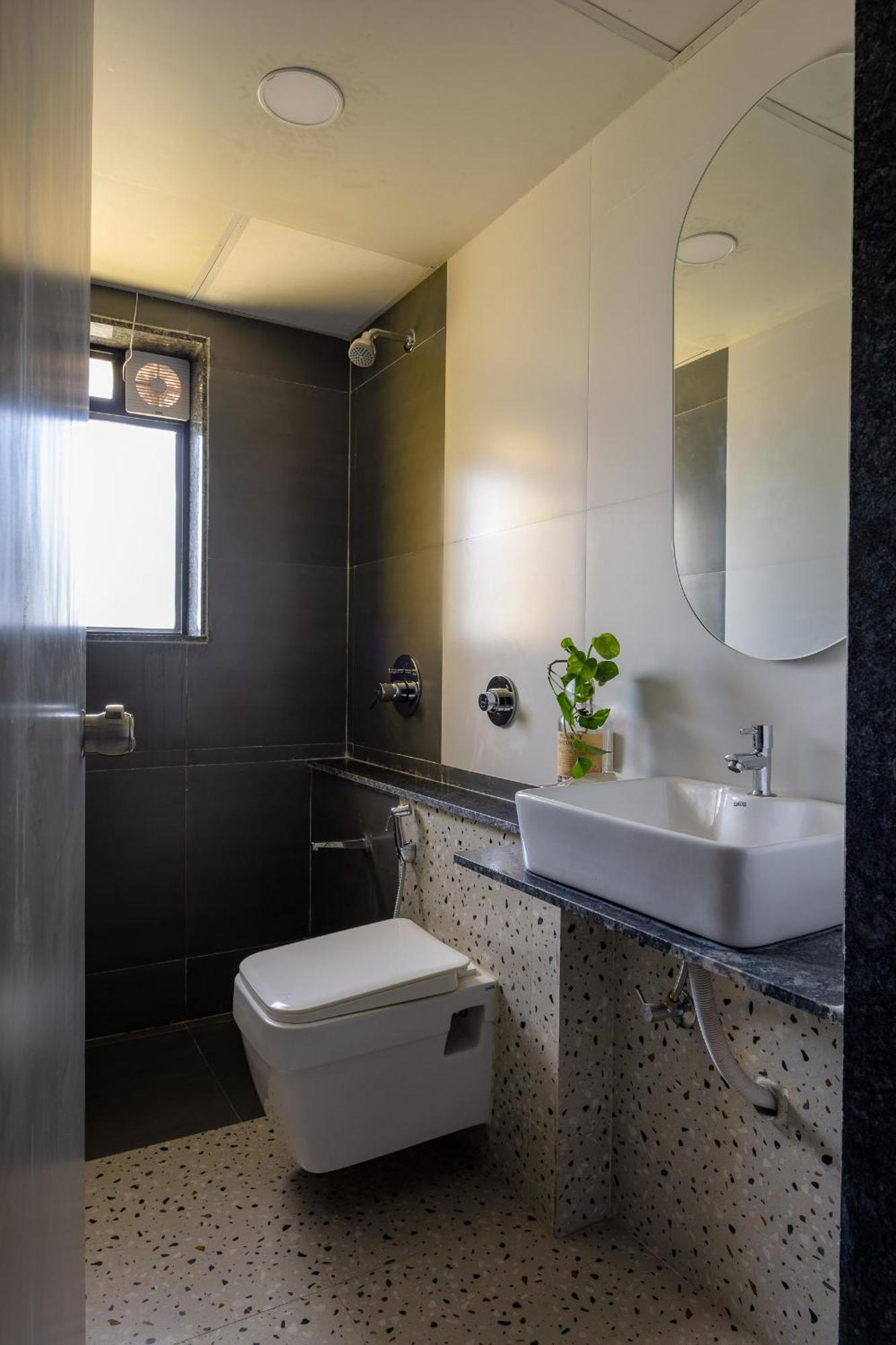 Saavi Suites Daman Luaran gambar