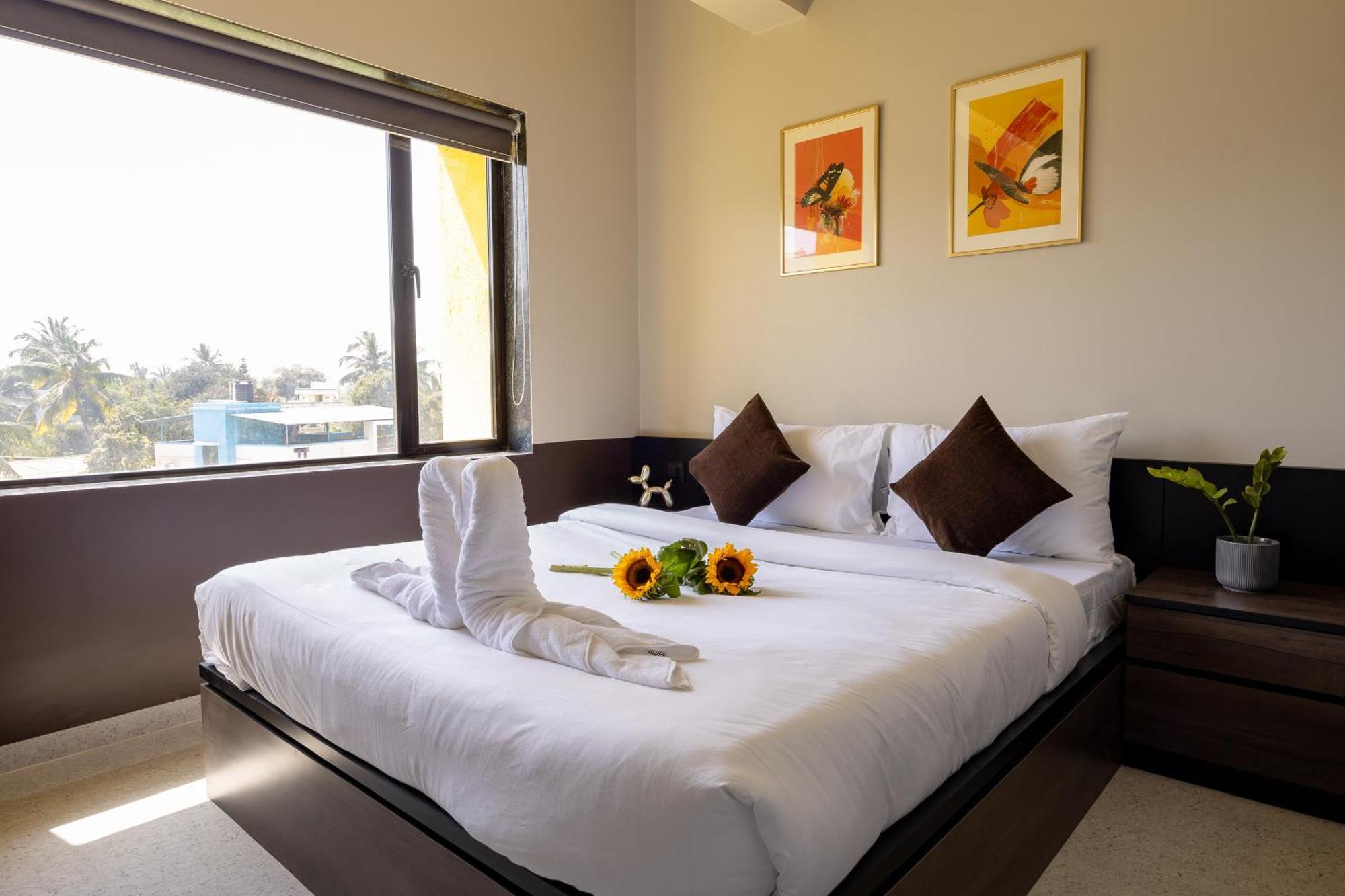 Saavi Suites Daman Luaran gambar