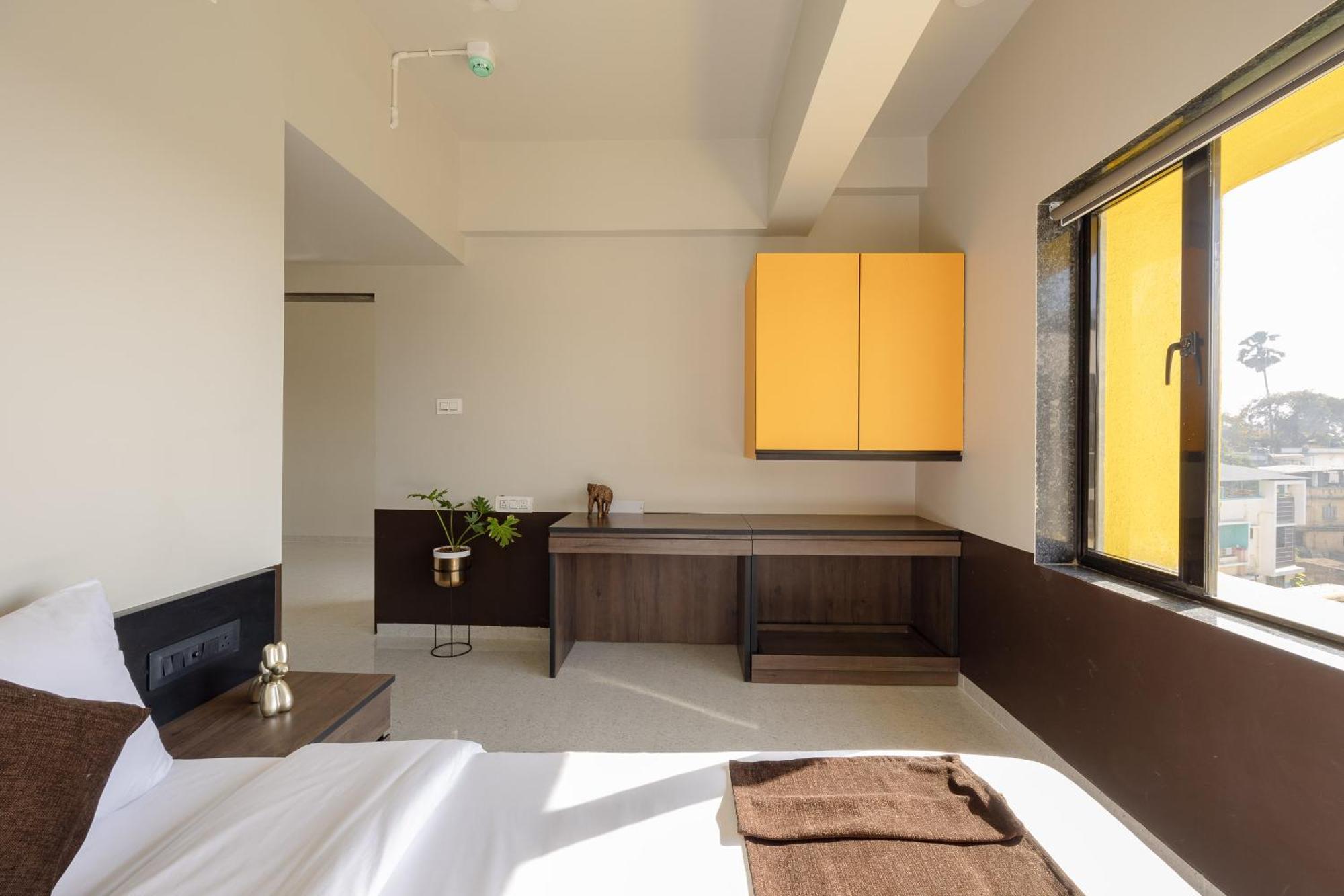 Saavi Suites Daman Luaran gambar